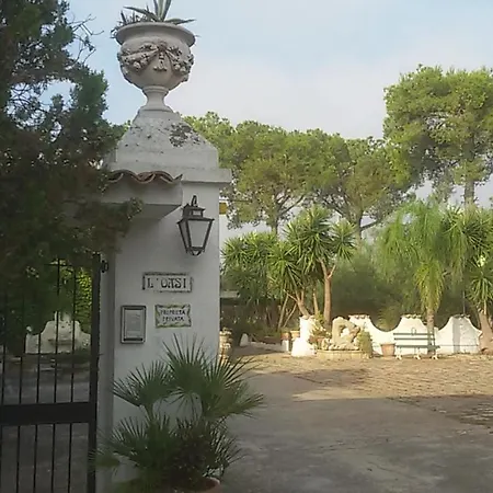 Con Piscina In 加拉蒂纳