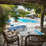 Con Piscina In * Галатина